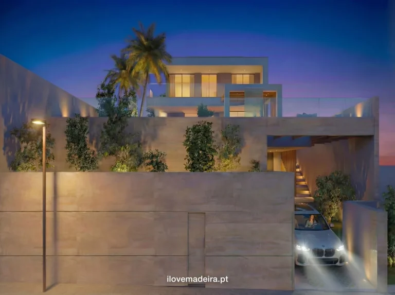 Bayview 254, four suite house with pool near the Botanical Garden