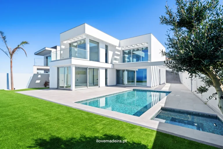 Ocean View Villa, three bedrooms on 3,500 m² in Canhas